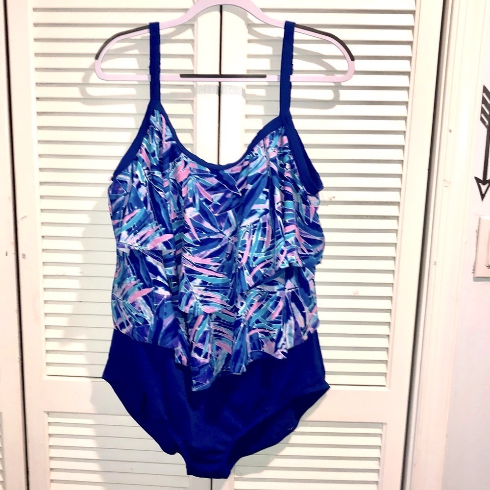 Calypso cove tiered ruffle one piece swimsuit blue and pink size 20 W